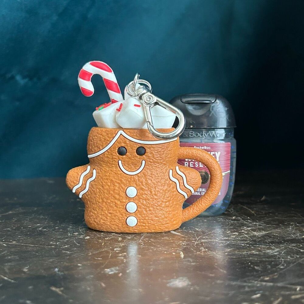 Bath & Body Works Gingerbread Mug Pocketbac Holder